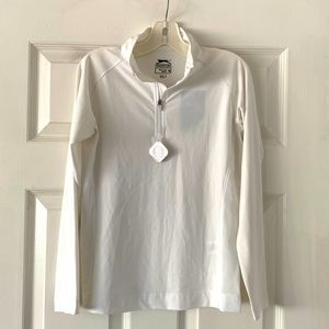 NWT Slazenger Girl’s Golf Quarter Zip-up, Size M